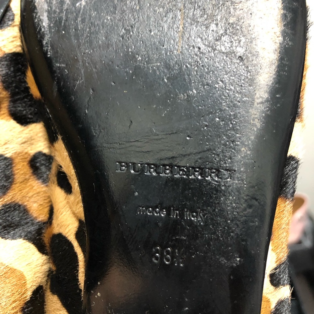Burberry - Picture 3 of 7